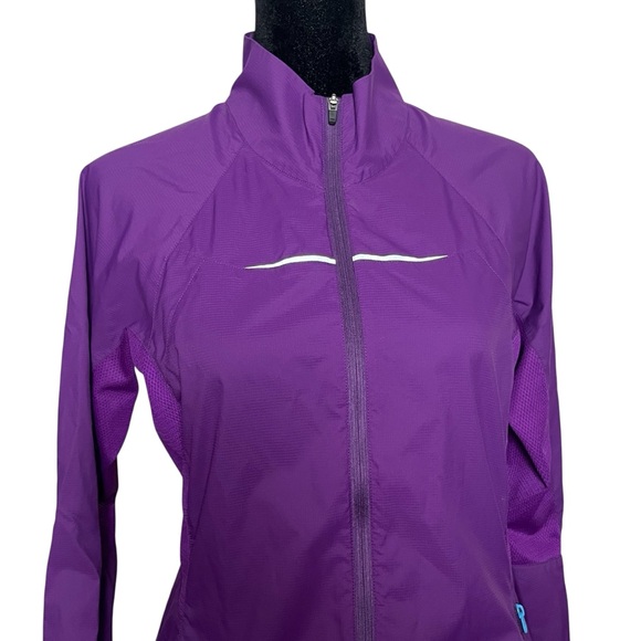 Arc’teryx Purple Women’s Marathon Running Jacket — Size Small - Picture 3 of 16